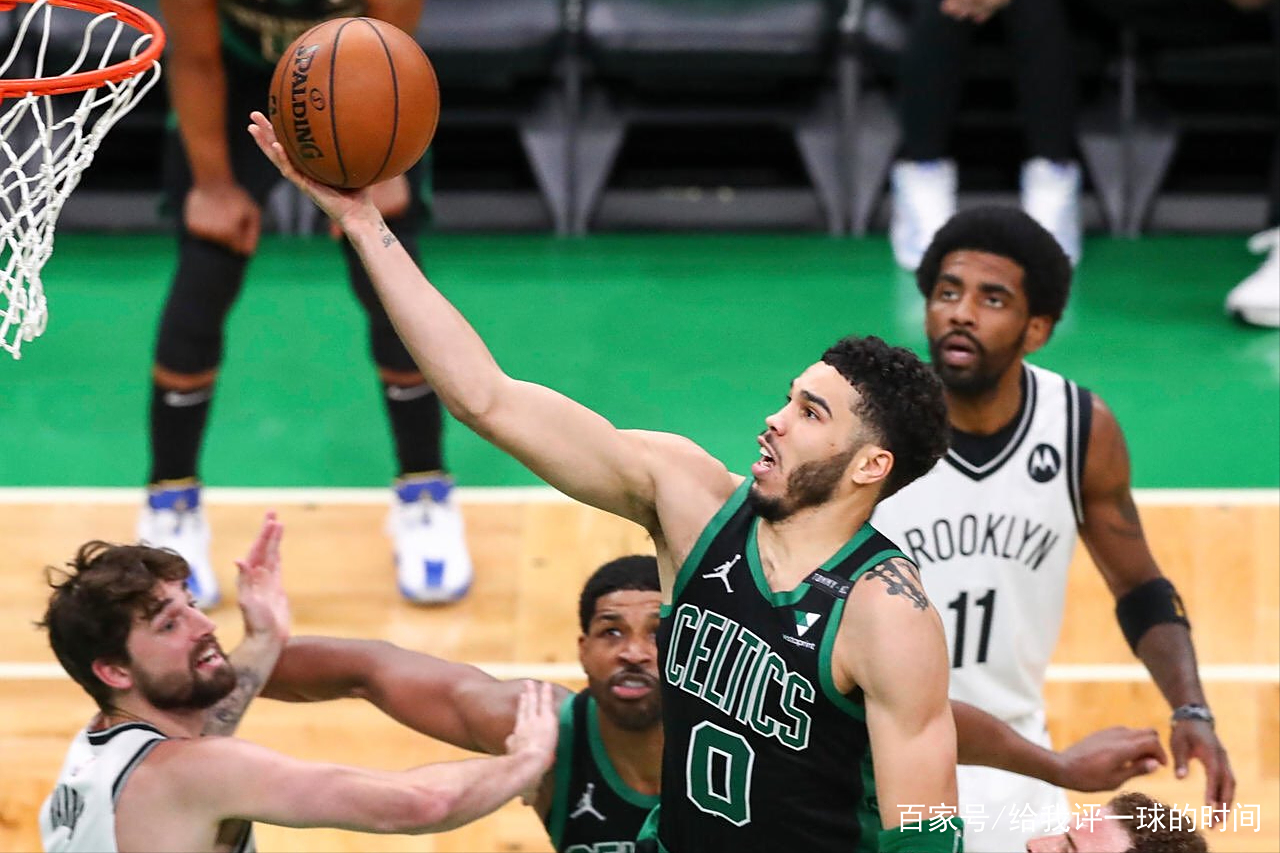 广东队鏖战篮网,塔图姆扛起全队 广东队鏖战篮网,塔图姆扛起全队