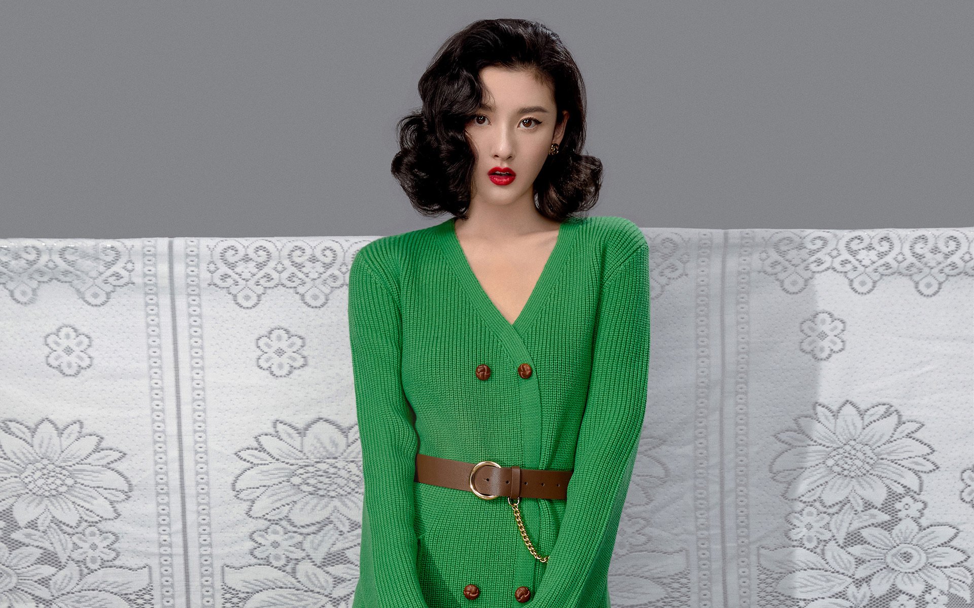 赛道与绿茵的共鸣，维斯塔潘进站超车与巴西艺术足球的哲学相遇