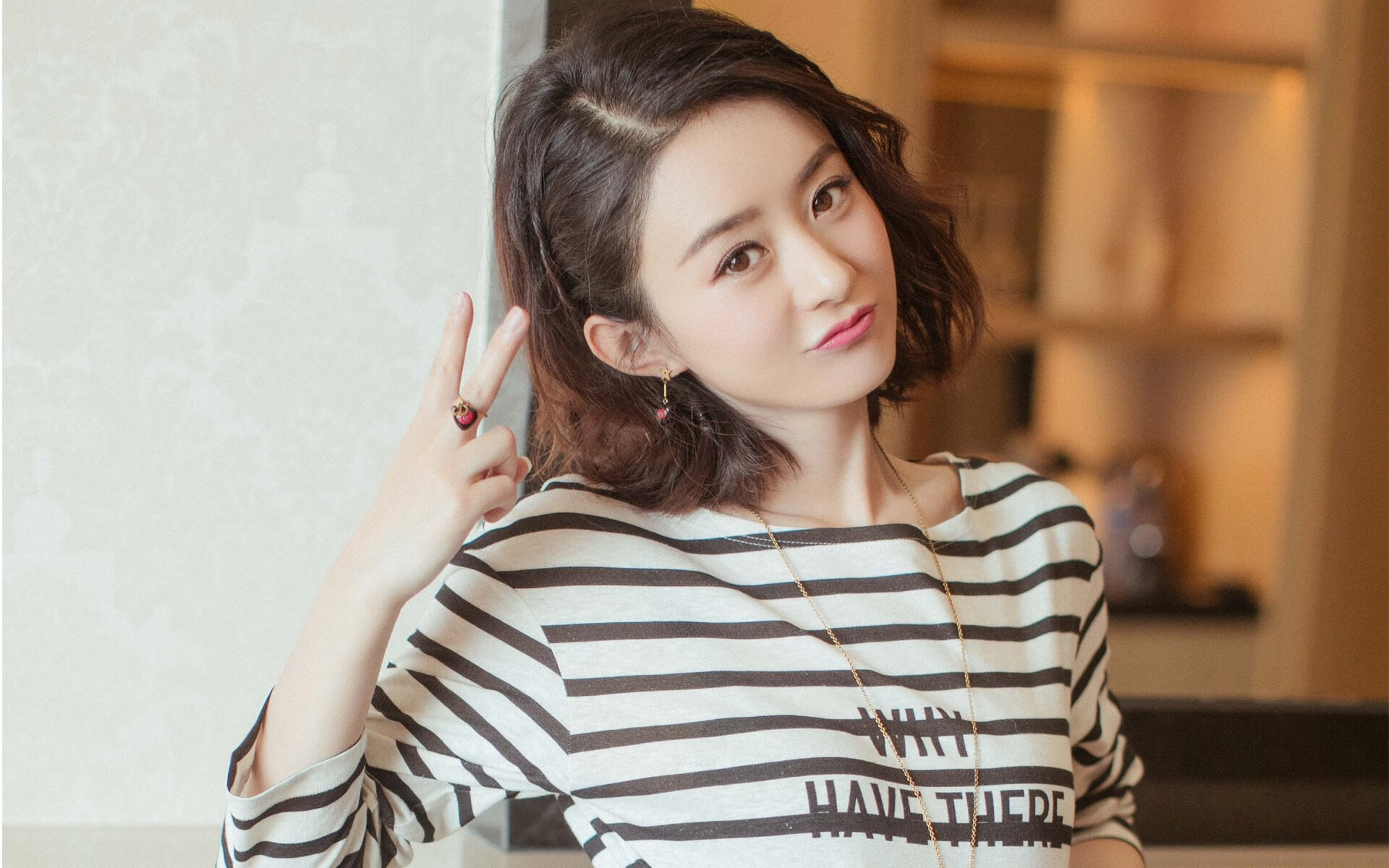 两座孤岛，同一片海，当开拓者封锁休城，德罗赞在伯纳乌接管比赛